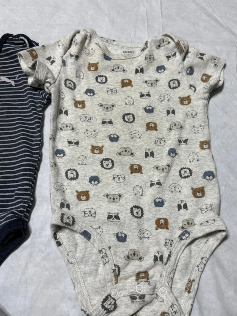 Toddler Baby Boy Onesies Bodysuits Bundle Size 12 Months Carter's, John Deere